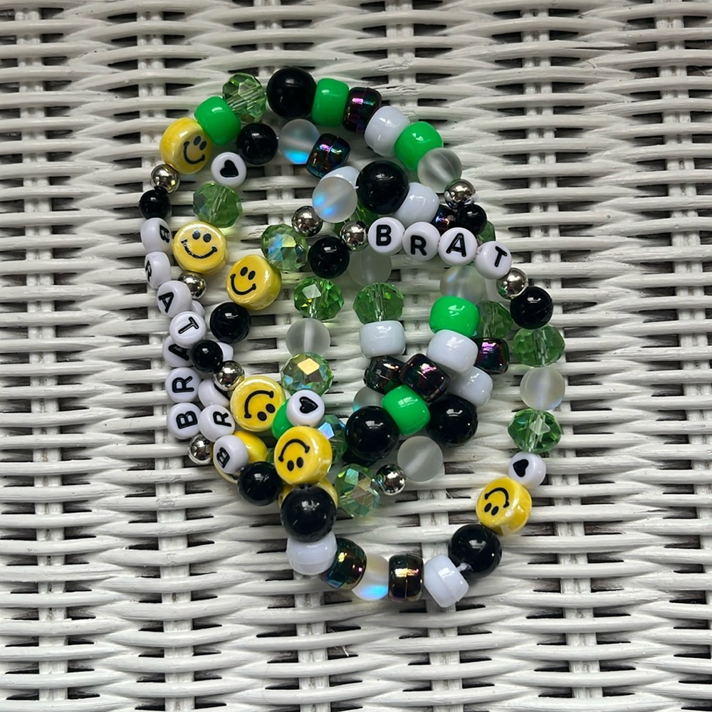 brat bracelet, o/s
